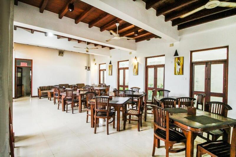 Ceylonica Beach Hotel Negombo Eksteriør bilde
