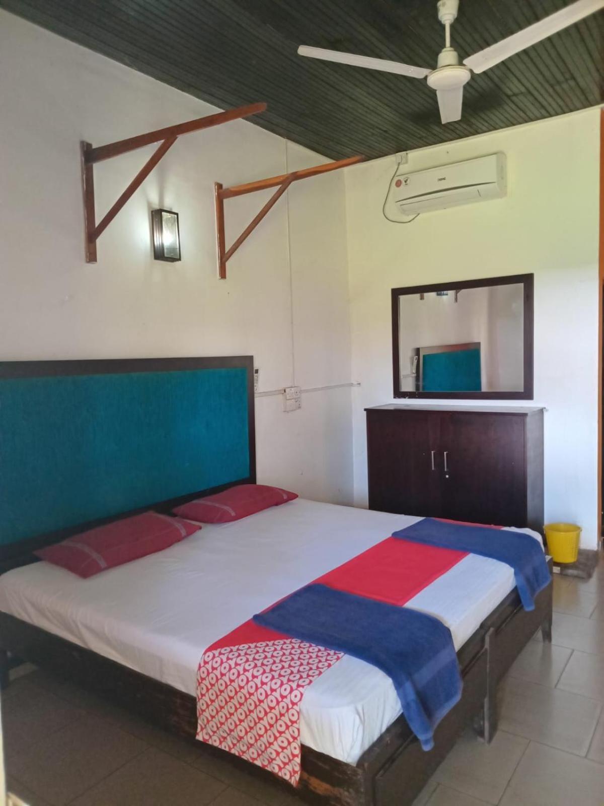 Ceylonica Beach Hotel Negombo Eksteriør bilde